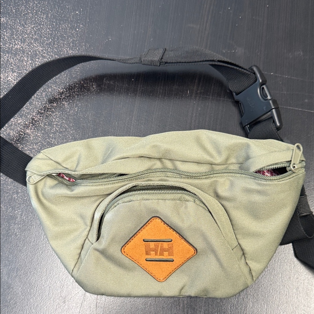 Helly Hansen Fanny pack. Like new. Never used